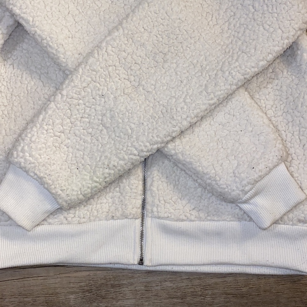 White bomber jacket - Picture 2 of 2